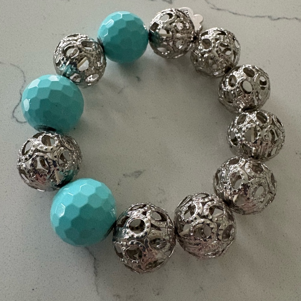 NWOT INVICTA with real Turquoise stones Bracelet